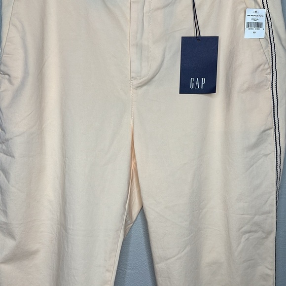 Gap Girlfriend Chino Hi-Rise Size 10 Raw Hem Side Stripe Casual Pants Stretch - Picture 4 of 5